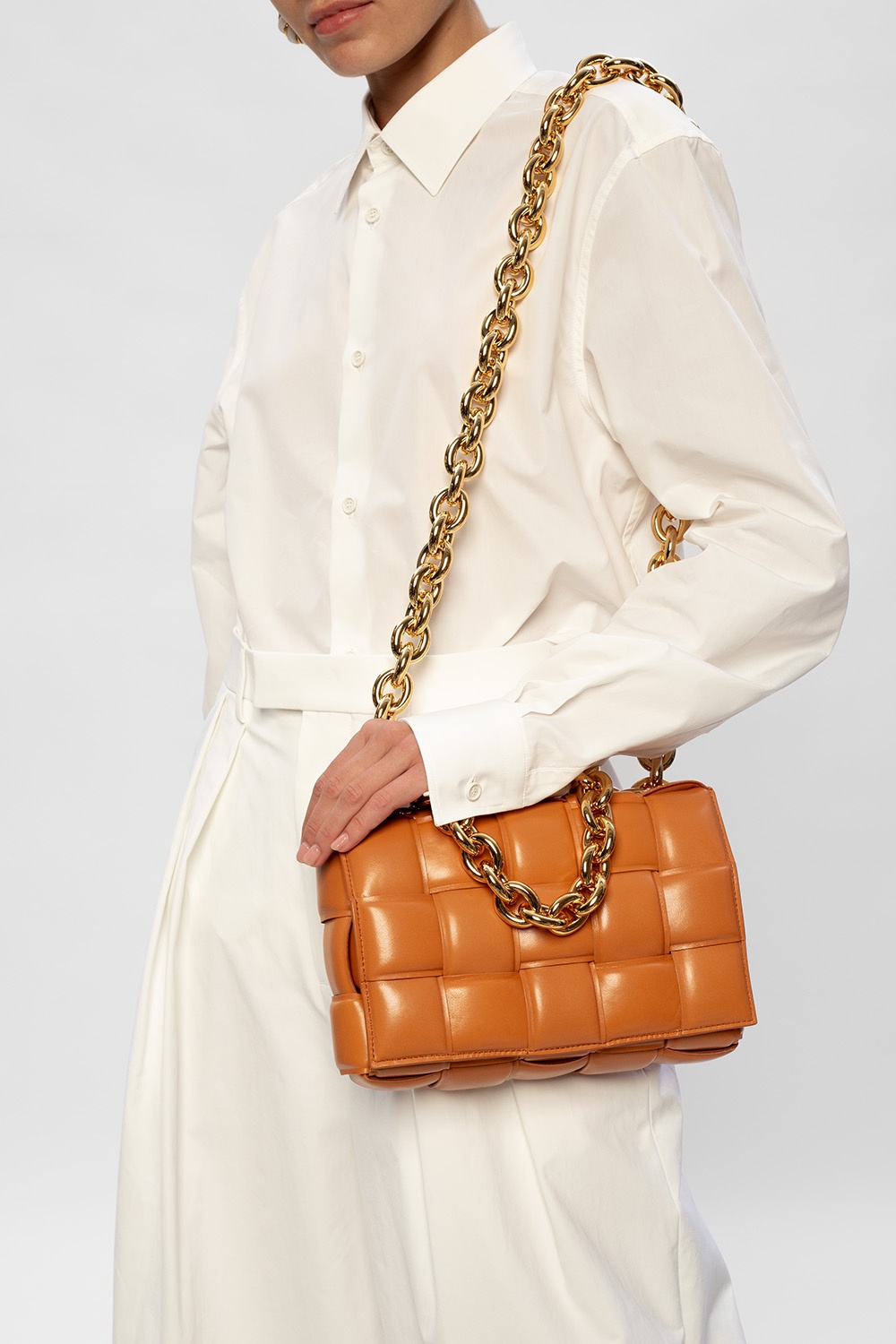 Bottega Veneta ‘The Chain Cassette’ shoulder bag